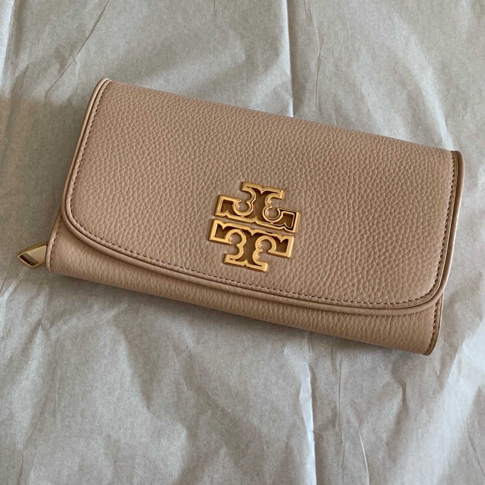 NWOT! Tory Burch Britten Duo Envelope Wallet